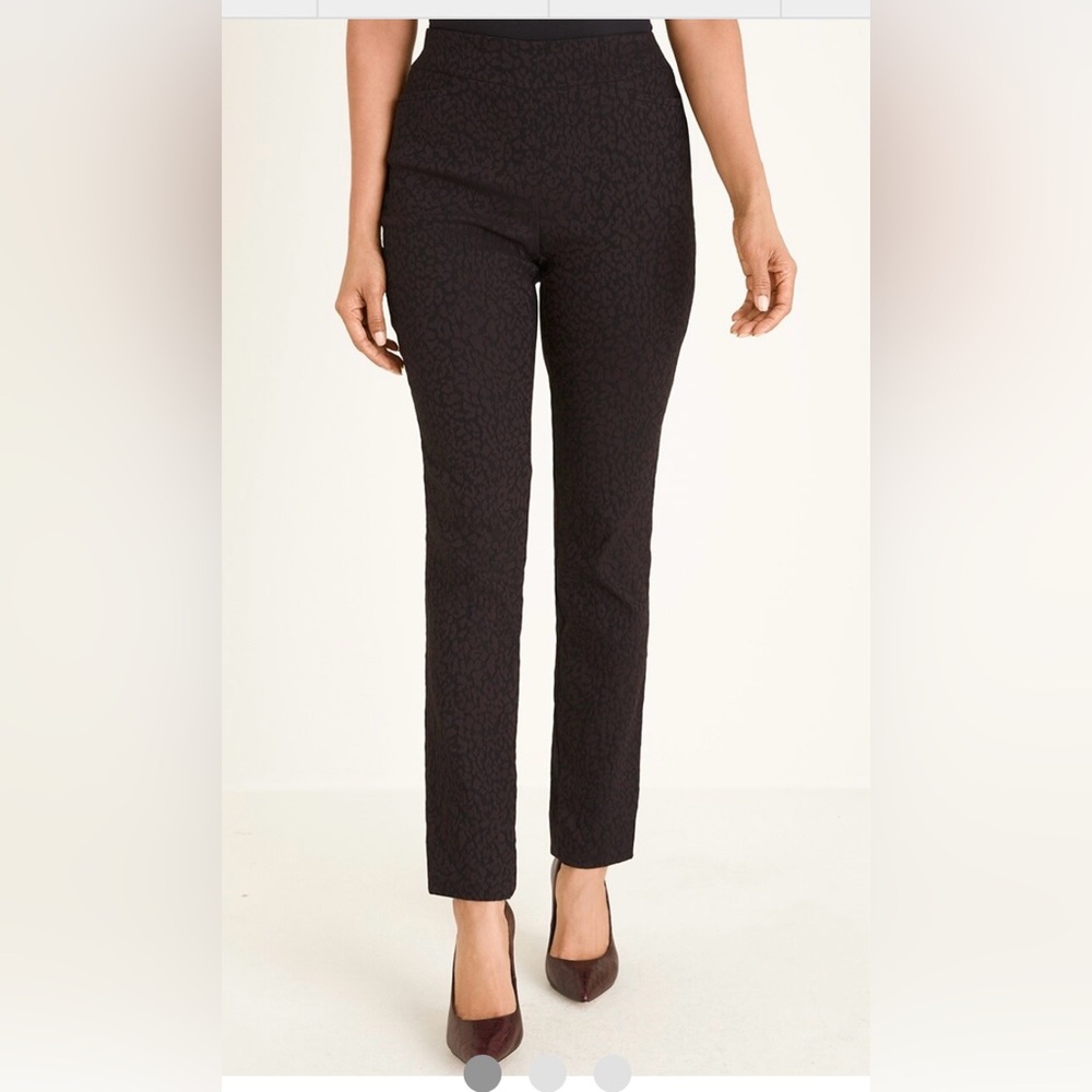 Chico's So Slimming cheetah black brown pants